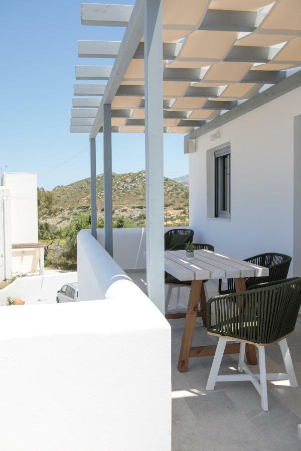 Naxos Infinity Villa And Suites Galanado Zewnętrze zdjęcie
